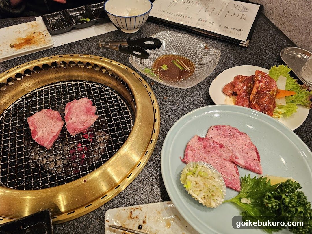 炭火焼肉 東峯苑