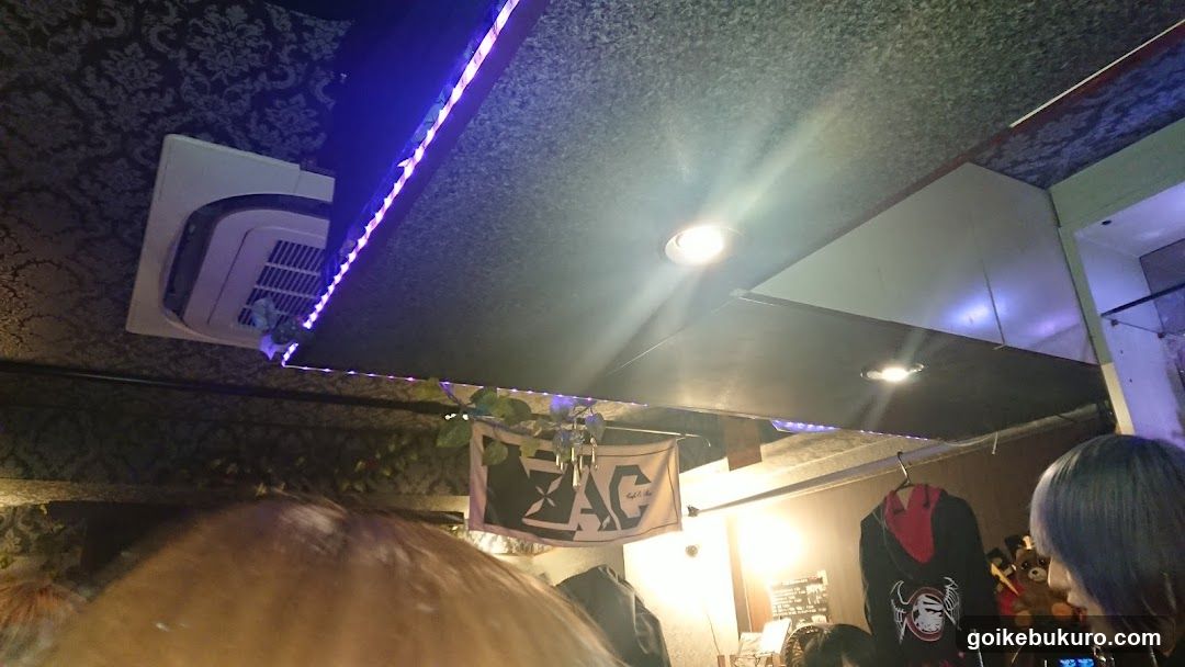 【ZAC】池袋男装Cafe & Bar