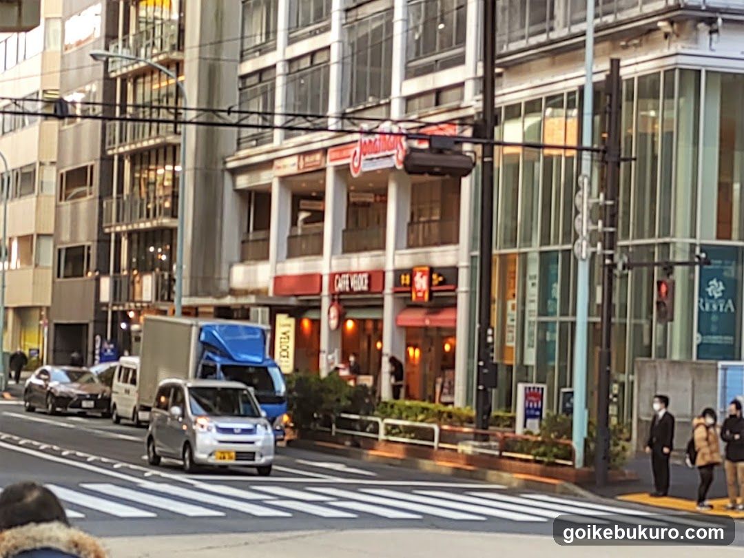 ジョナサン 池袋サンシャイン前店