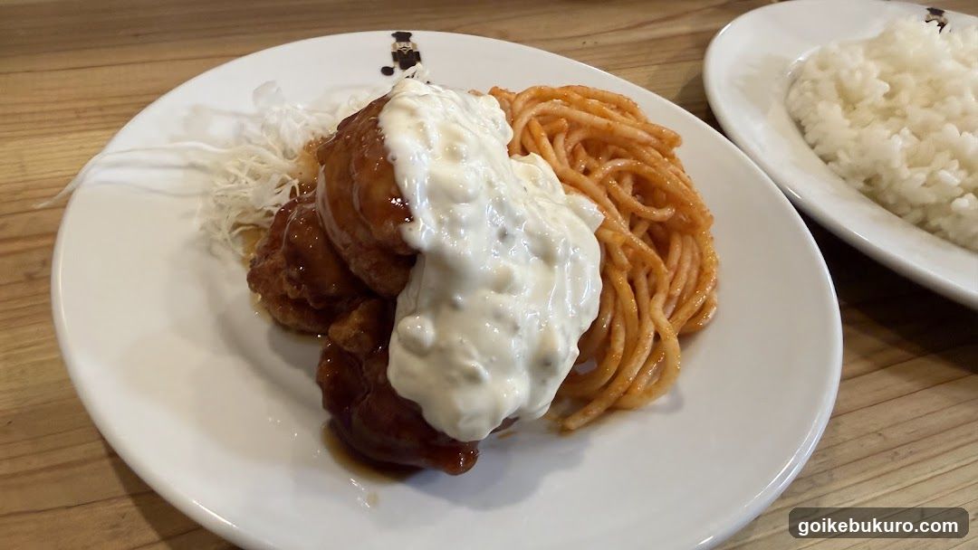 Korean Fried Chicken with Spaghetti and Rice
