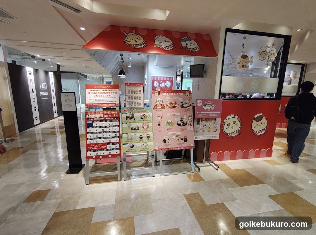 Food stall display in mall