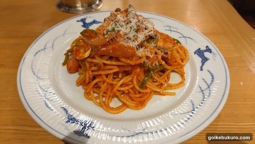 Spaghetti with Shrimp and Cheese Topping
