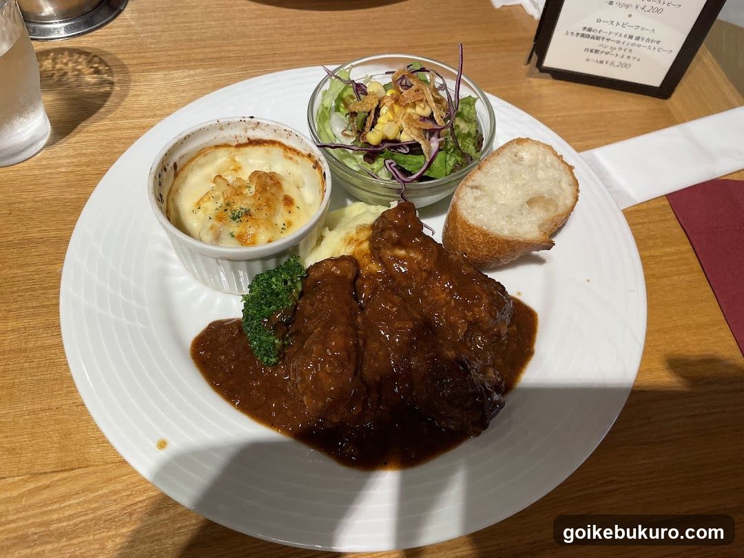 Roast Beef Steak with Side Dishes