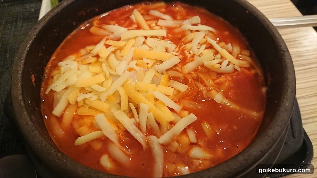 Cheese Tteokbokki in Stone Bowl