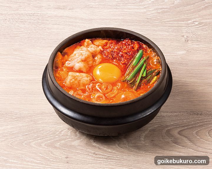 Spicy Stew with Egg and Green Onions
