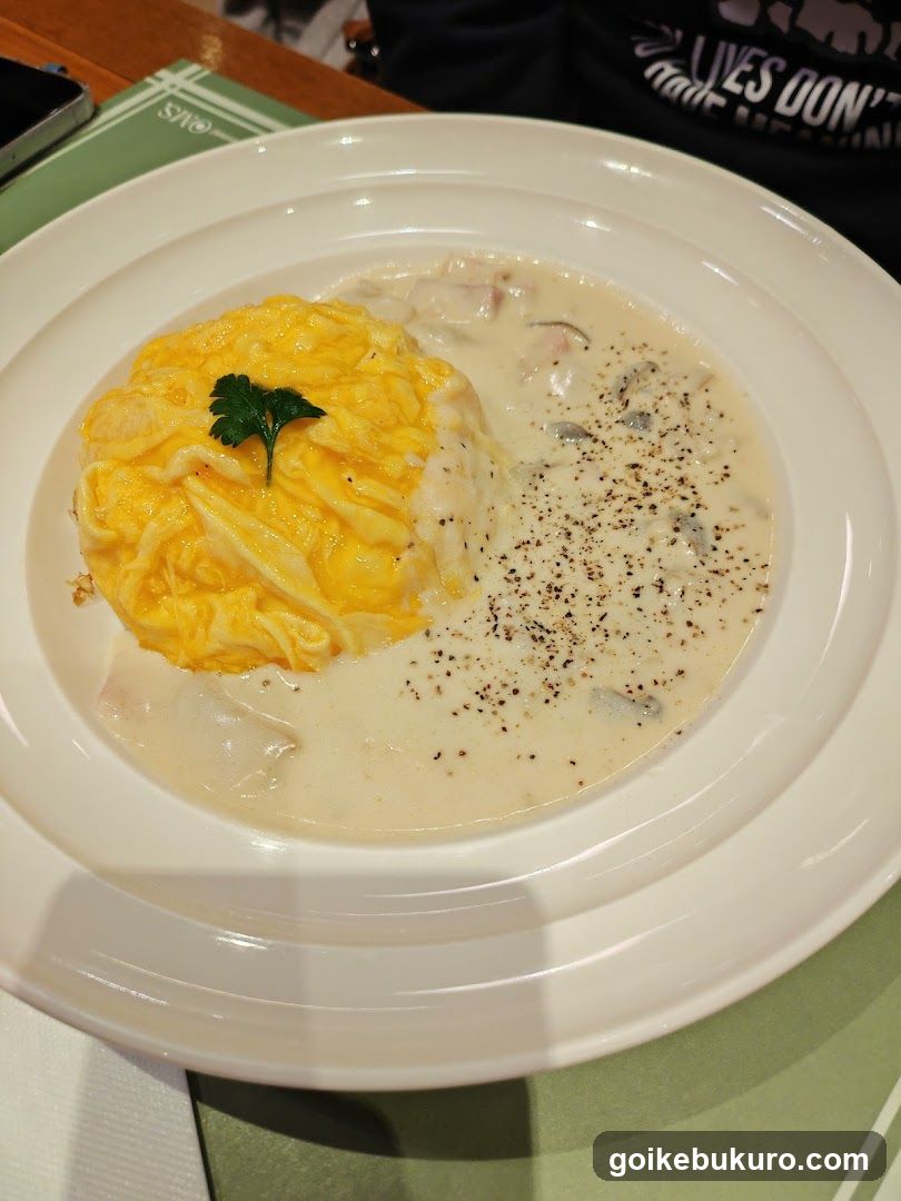 Creamy Soup with Omelette
