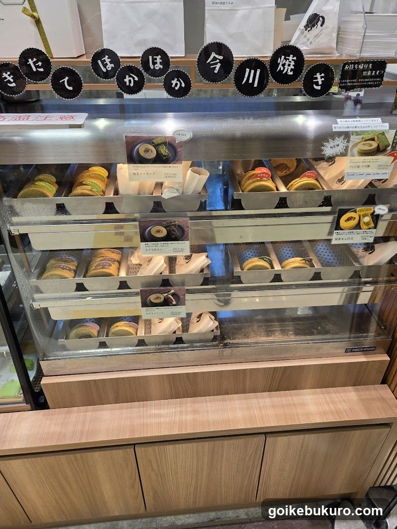 Ippudo Ramen Display Case