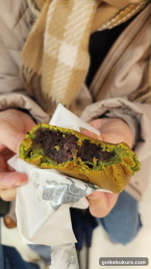 Matcha and Red Bean Pastry
