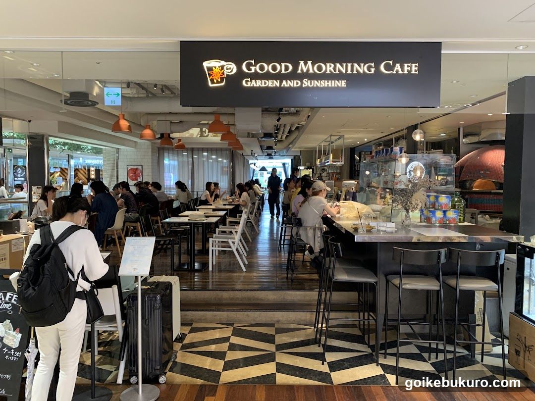 Good Morning Cafe Interior