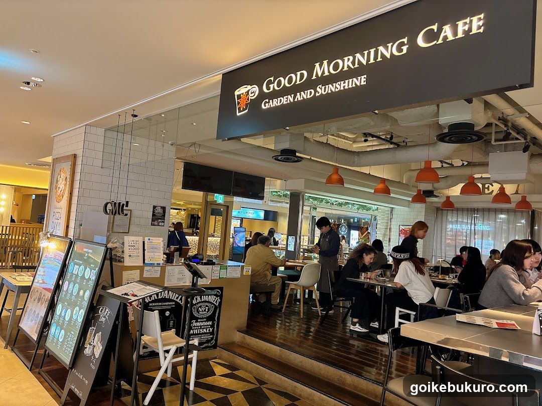 Good Morning Cafe Interior