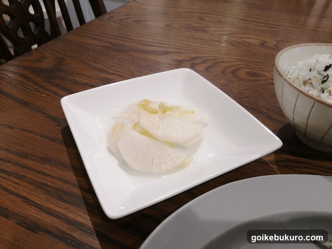 Dish of pickled radish with rice bowl