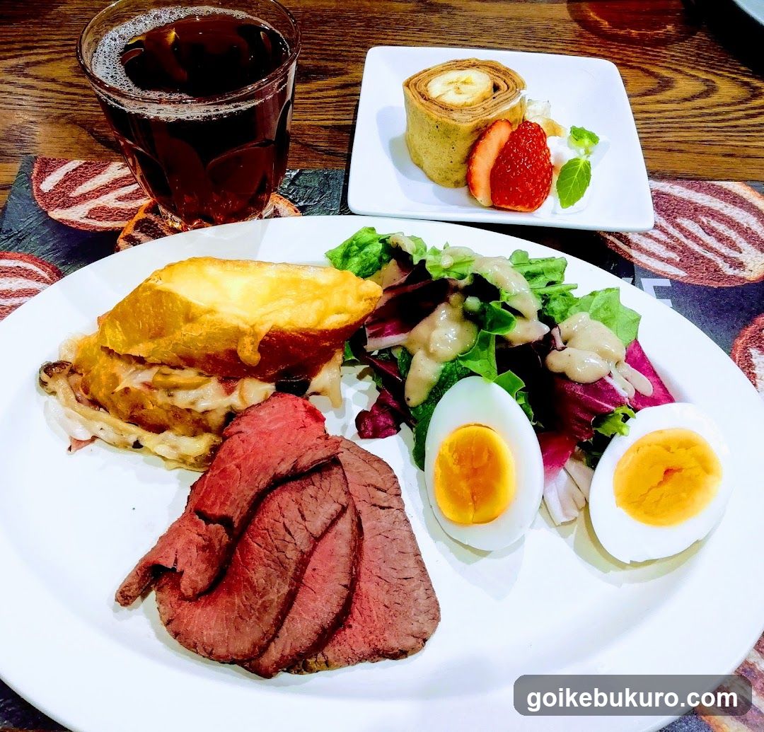 Lunch Plate with Steak and Salad
