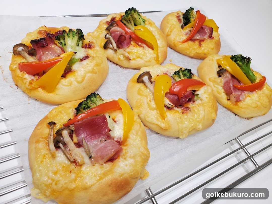Mini Pizzas with Vegetables and Bacon