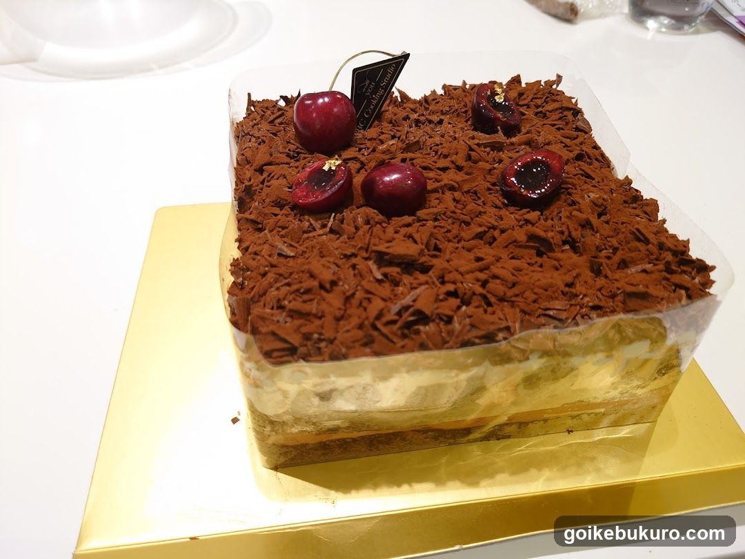 Chocolate Cake with Cherries