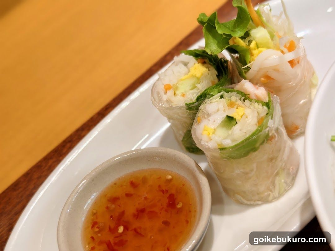 Spring Rolls with Dipping Sauce