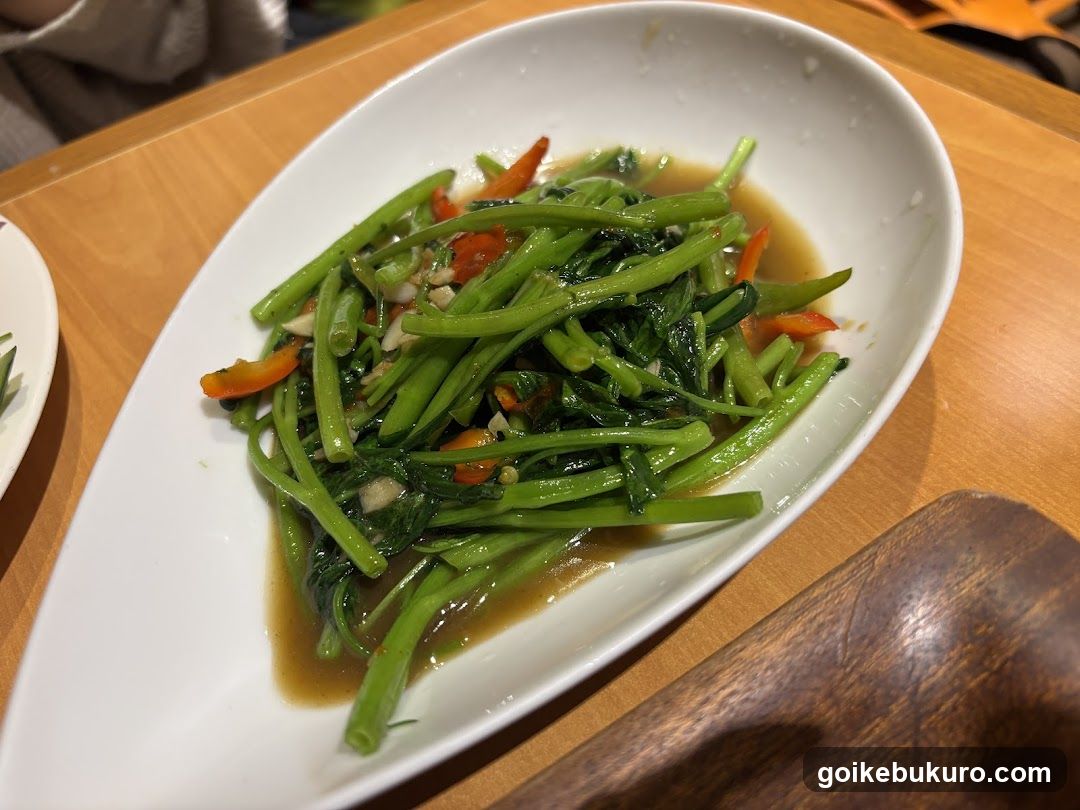 Stir-fried Water Spinach with Chili and Garlic