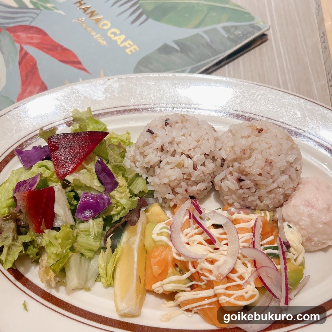 Hand Cafe Lunch Plate
