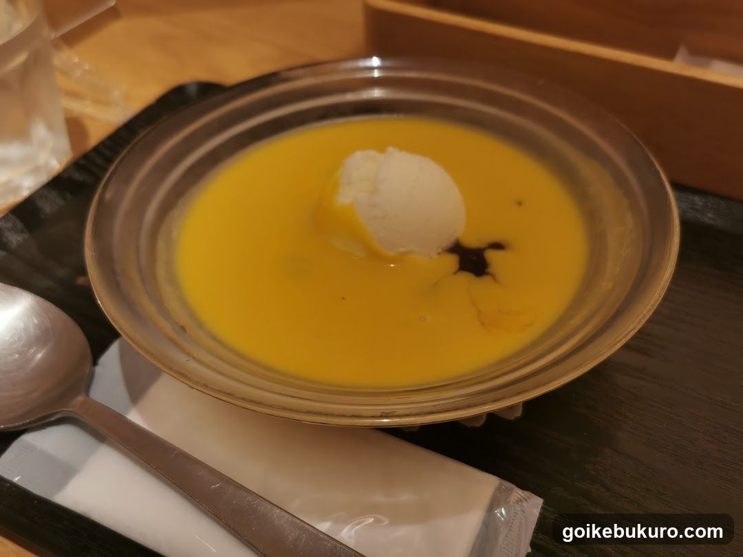 Mango Pudding with Ice Cream
