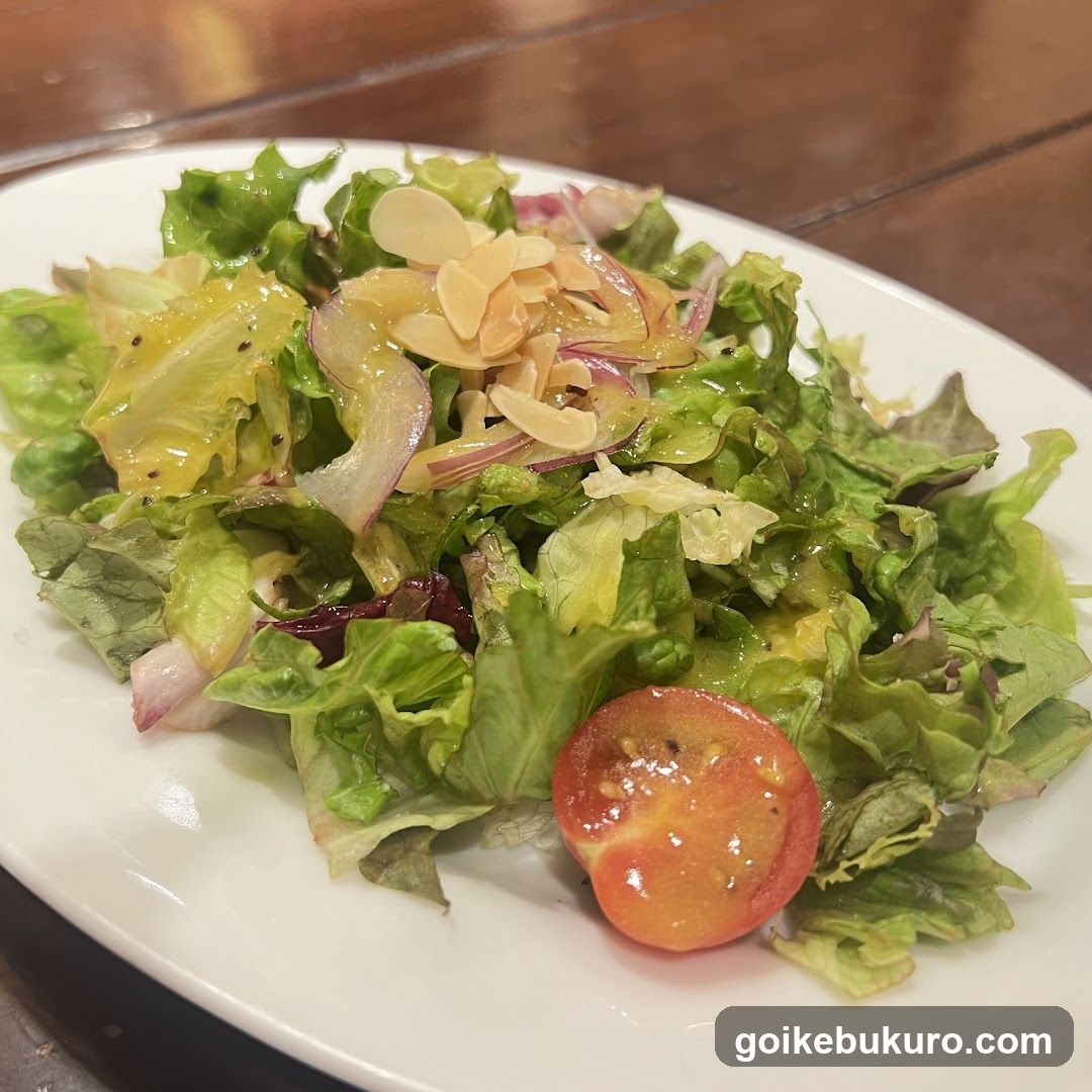 Salad with Almonds and Cherry Tomato