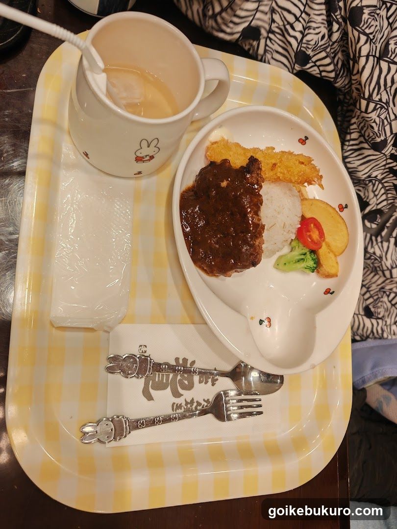 Café Meal Tray