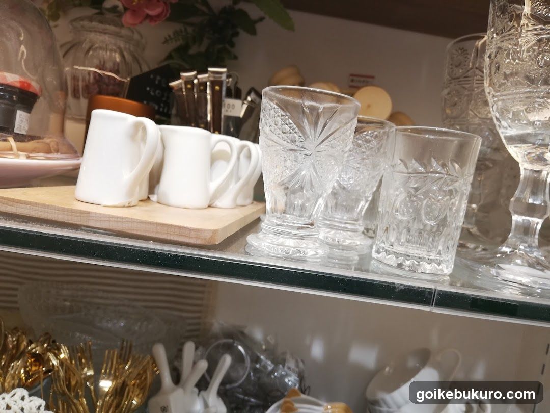 Glassware and Kitchenware Display
