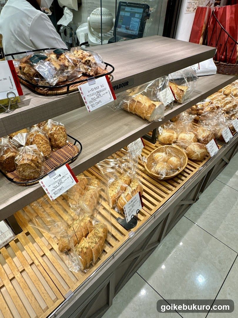 Bakery Display Shelf