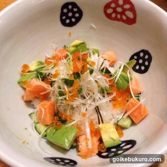 Salad Bowl with Salmon and Avocado