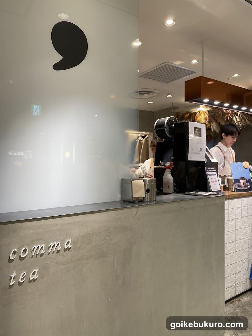 comma tea interior view