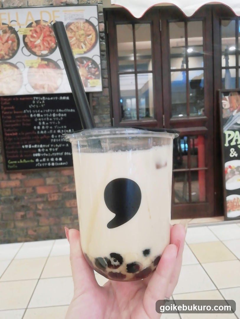 Bubble Tea with Black Straw