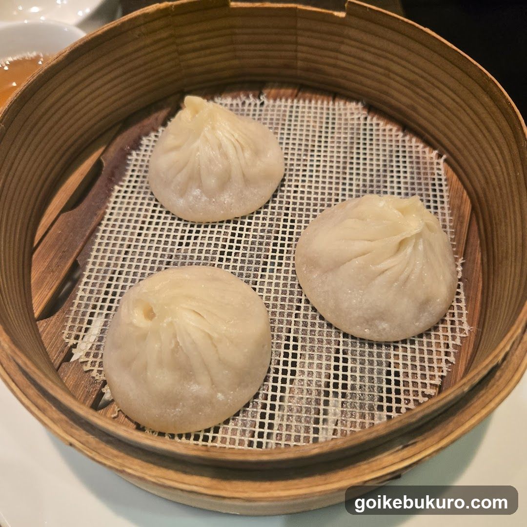 Steamed Dumplings in Bamboo Basket