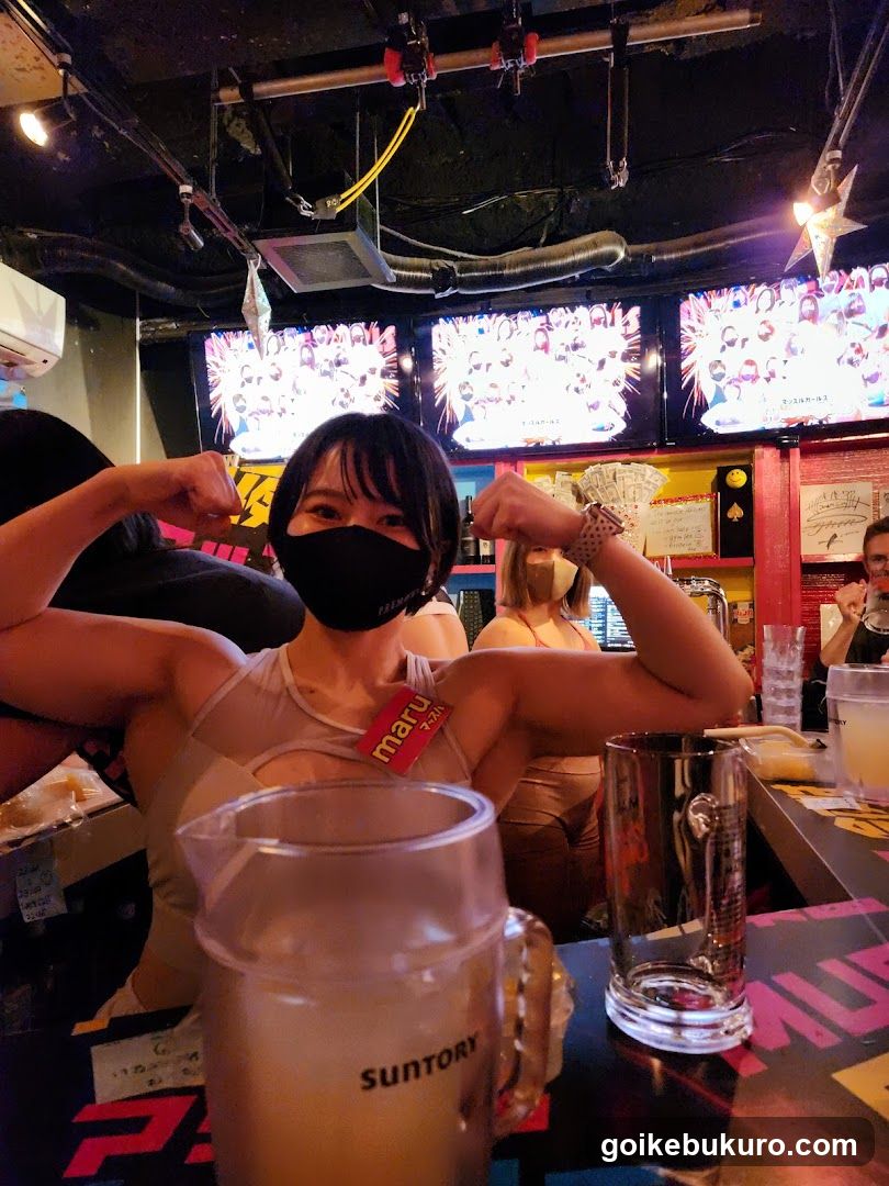 Muscle Girls